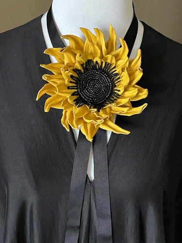 “GOLDEN SUNBURST” BROOCH