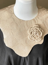 Load image into Gallery viewer, “SCULPTED GRACE” COLLAR