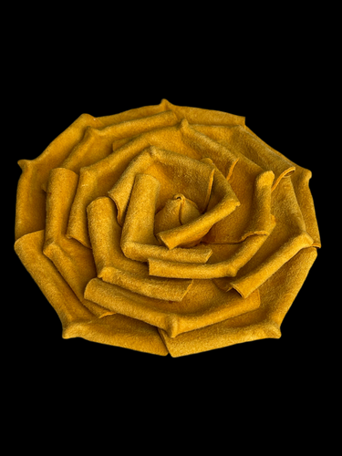 “AMBER KISS” ROSE BROOCH