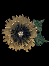Load image into Gallery viewer, SMALL “EDEN’S POPPY” BROOCH