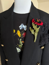 Load image into Gallery viewer, Crimson Poppy Leather Flower Brooch