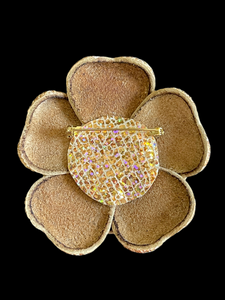 “GOLDEN STARDUST” camellia