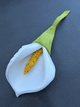 Load image into Gallery viewer, Calla Whisper Leather Brooch