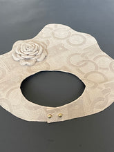 Load image into Gallery viewer, “SCULPTED GRACE” COLLAR