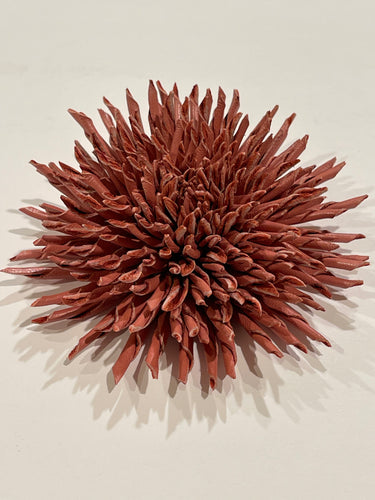 «POWDER ASTER» brooch