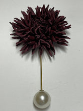 Load image into Gallery viewer, ASTER PIN BROOCH