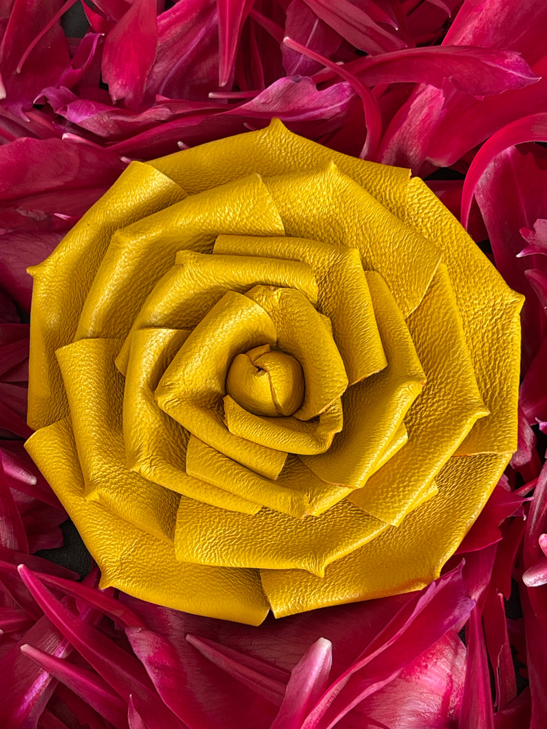 ROSE BROOCH
