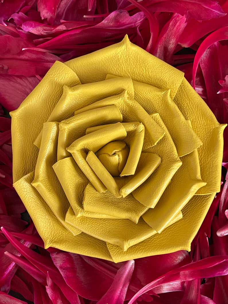 ROSE BROOCH
