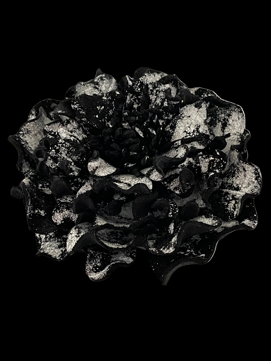 “MIDNIGHT PEONY” BROOCH