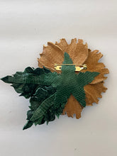 Load image into Gallery viewer, SMALL “EDEN’S POPPY” BROOCH